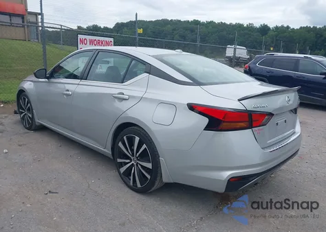 2022 Nissan Altima Sr Fwd из США, поврежденный, VIN 1N4BL4CV2NN420616